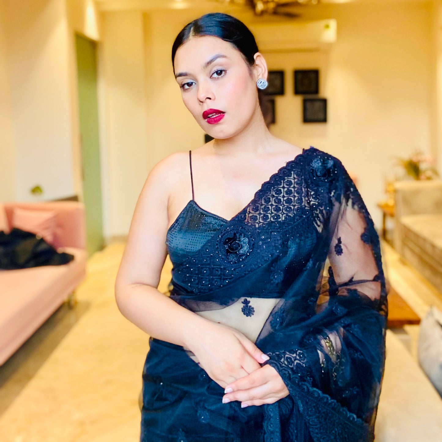 Black Net Saree With Floral Threadwork And Unstitched Blouse Piece