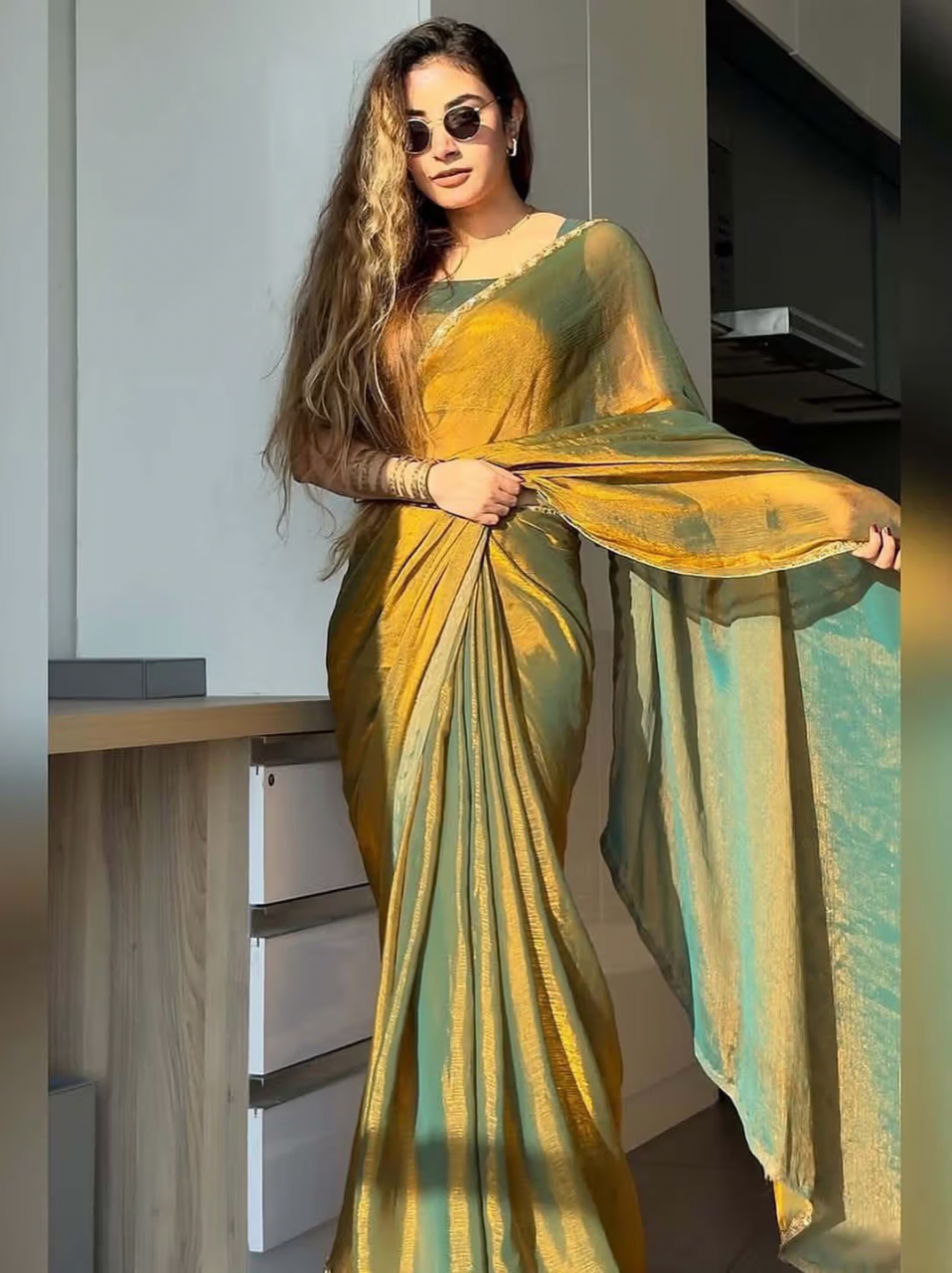 Green Gold Solid Saree with Unstitched Blouse