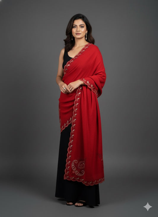 Crimson Charm Shawl – Classic Warmth, Contemporary Grace