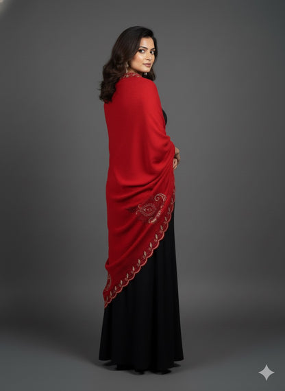 Crimson Charm Shawl – Classic Warmth, Contemporary Grace