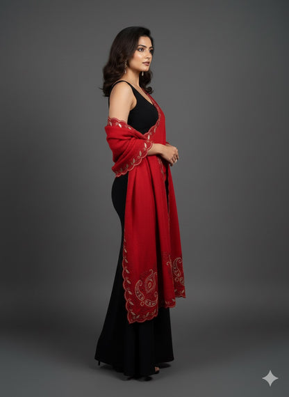 Crimson Charm Shawl – Classic Warmth, Contemporary Grace